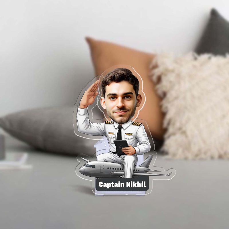 Personalized Pilot Caricature with Shaking Head Feature, Gift for Travelers, Pilots & Airplane Lovers Funny Gift for Brother & Friends Battery Powered Moving Head